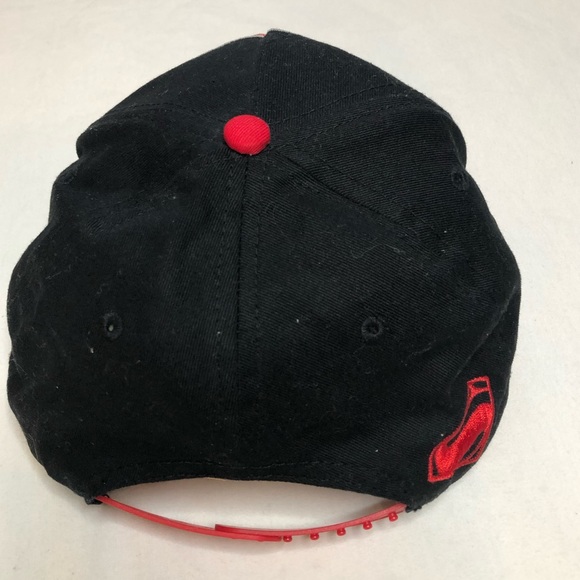 DC Comics Superman Snapback Hat - Picture 3 of 8
